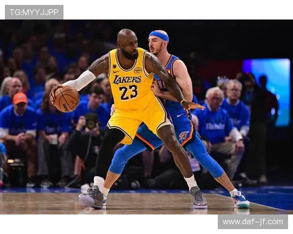 东西决G3后,NBA夺冠概率更新!骑士0-3绝境垫底马刺14.4%遭看衰_尼克斯_雷霆_尼克斯